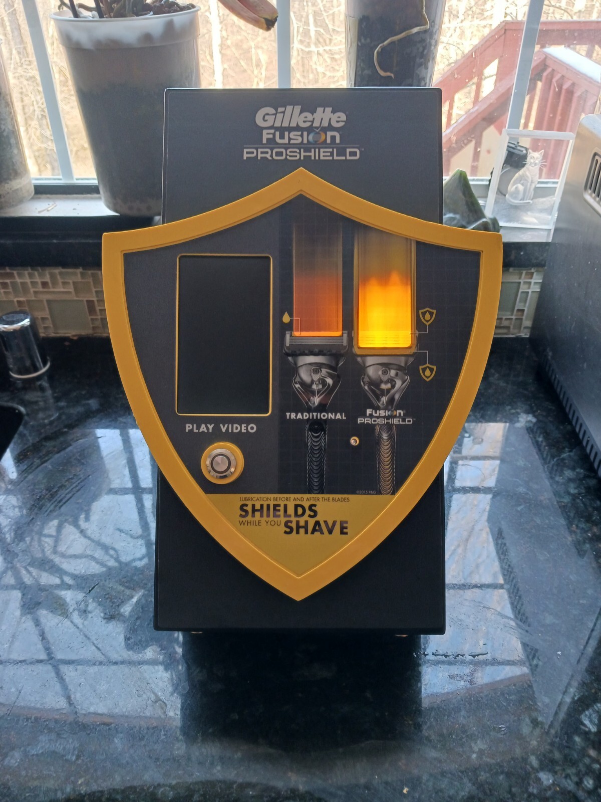 Gillette Fusion Proshield Razor Shaving Store Display W/ Video Demo