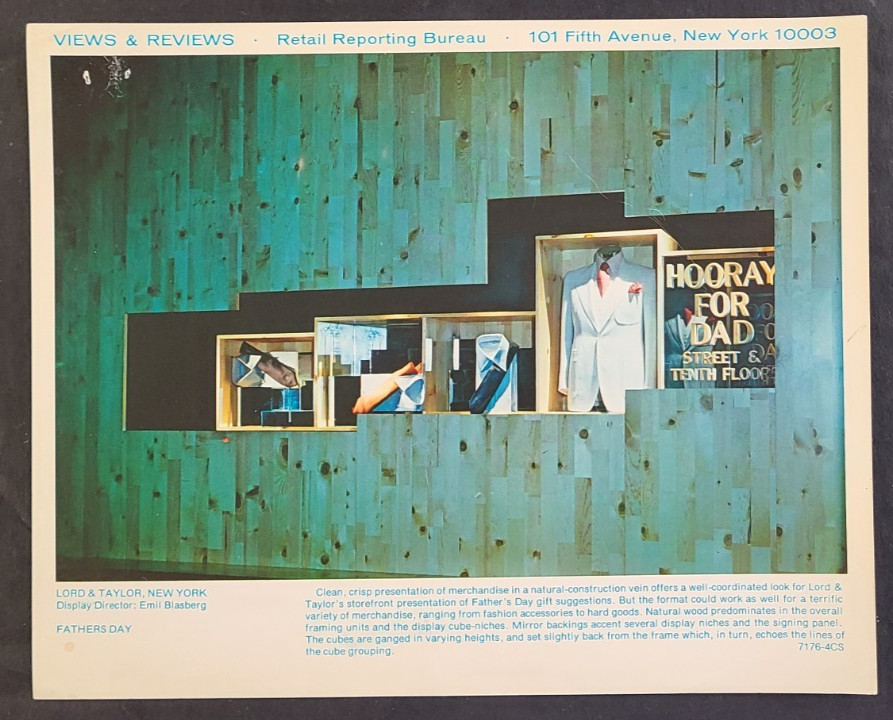 1976 LORD & TAYLOR, NY WINDOW DISPLAY PHOTO PRINT HOORAY FOR DAD