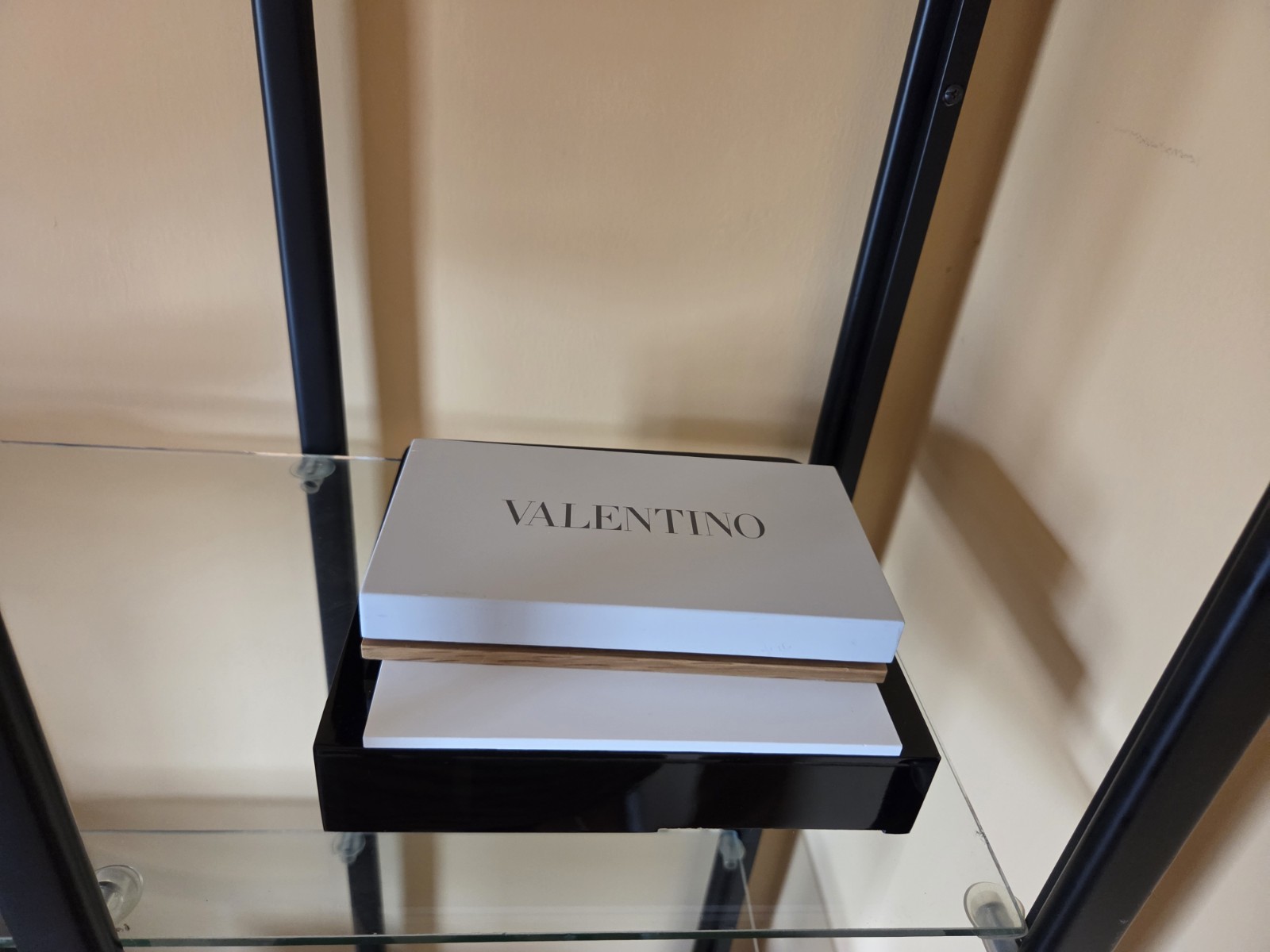 NEW VALENTINO SUNGLASSES EYEGLASSES LOGO DISPLAY SIGH WOOD/PLASTIC WEIGHT 13.6OZ