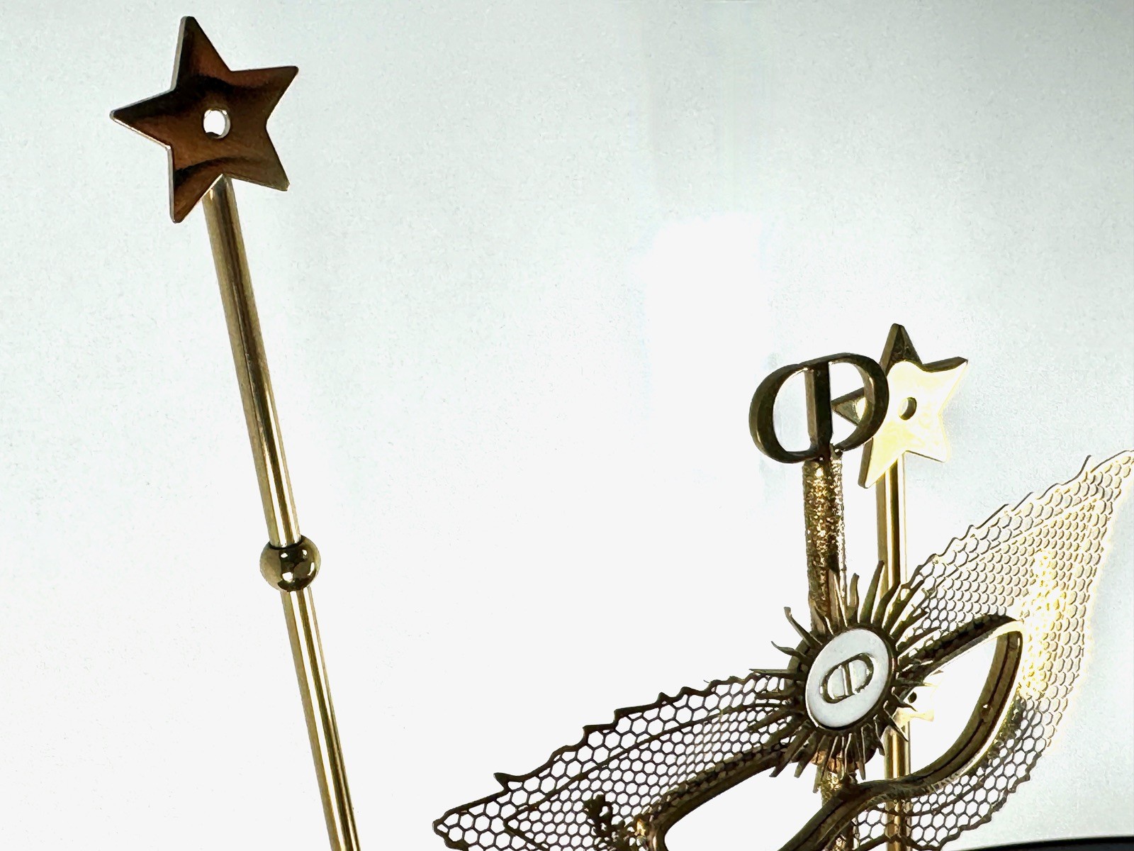 Christian Dior 2024 Christmas Shop Window Display – Mask with Stars Gold Rare!!!