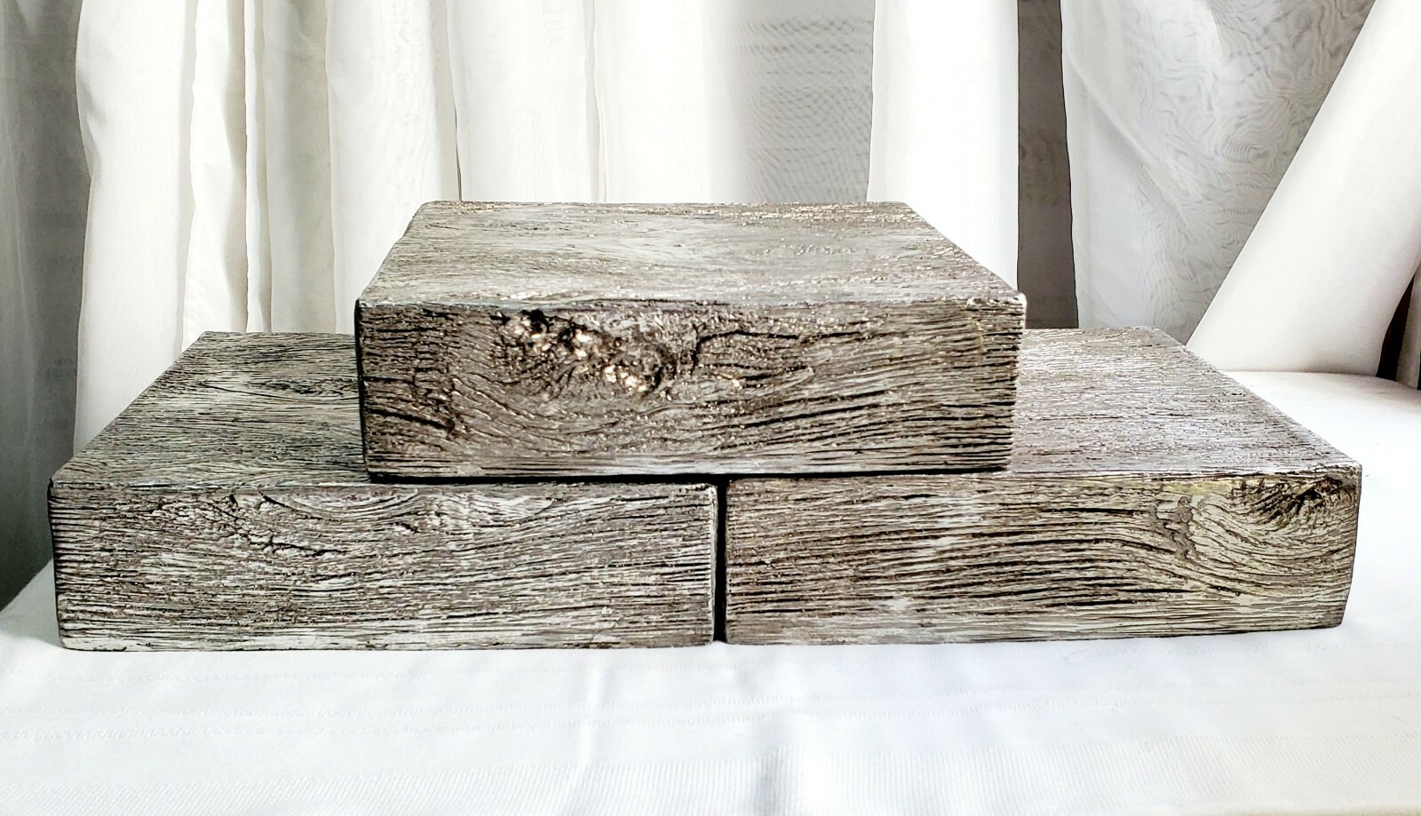 Faux Wood Silver Stand Pedestal Cake Display Ornament Selling Store Decor