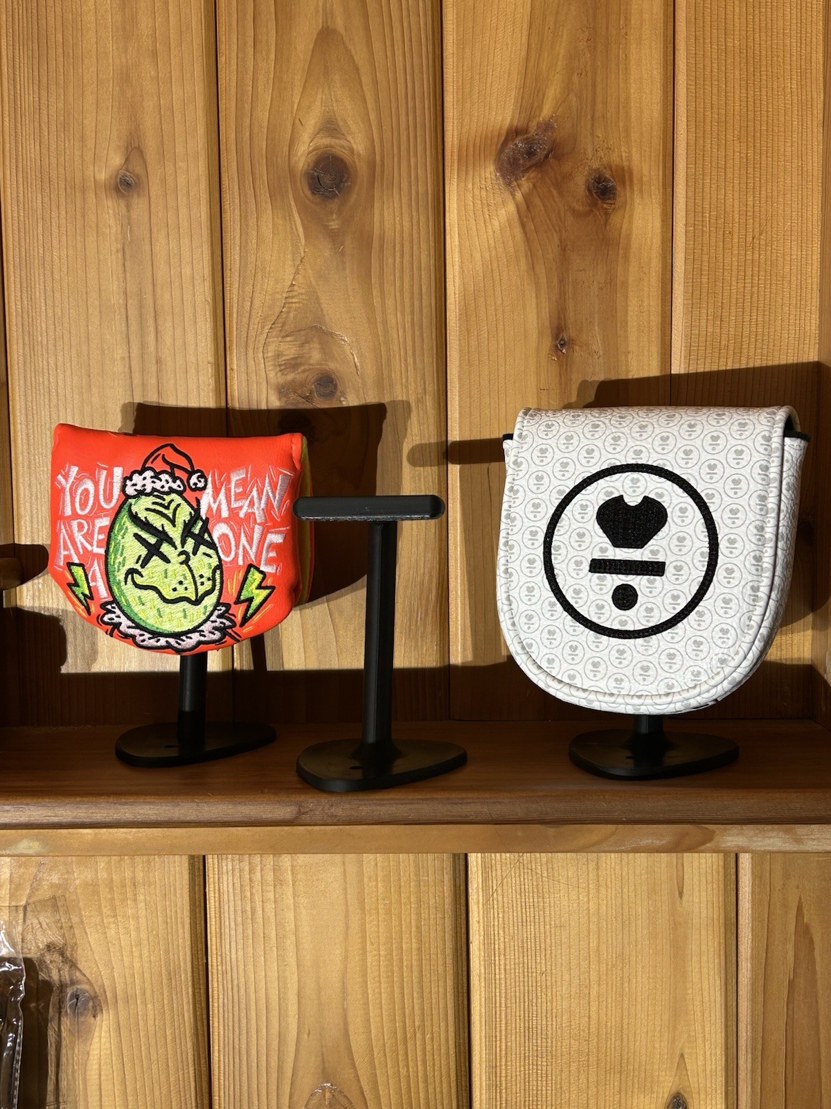 LAB, Hatch, SWAG – (2) Mallet Headcover – Center Shaft (CS) Shelf/Desk Displays