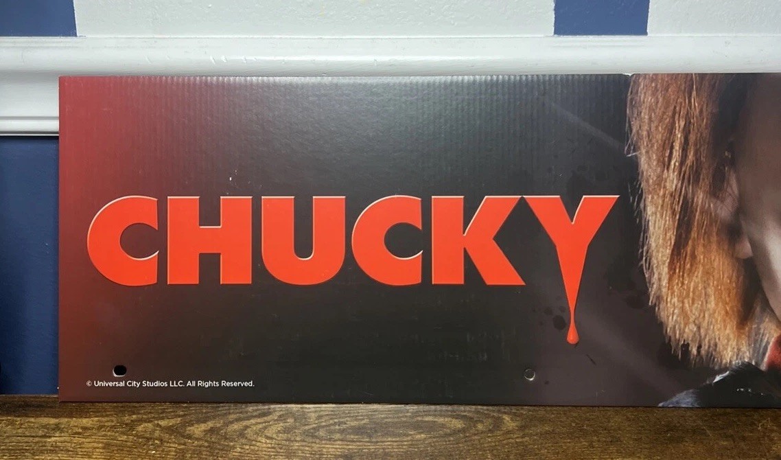 Spirit Halloween Display End Cap 24″ x 8″ Childs Play Chucky Face Sign Universal