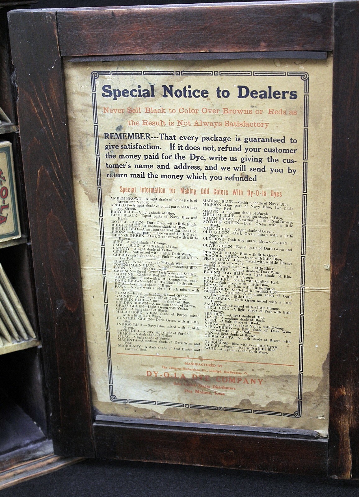 DY-O-LA Dye Store Display Case & 73 Packets Of Dye, Various Colors, c. 1890-1910