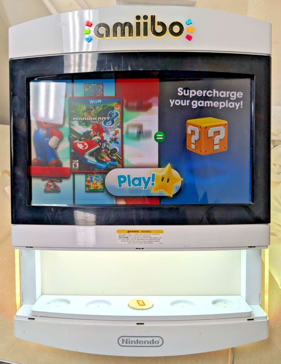 Nintendo Amiibo Retail Store Display Kiosk – TESTED WORKING – See Pictures