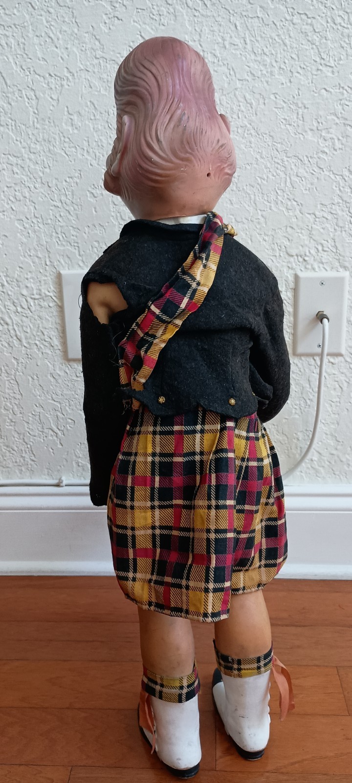 Vintage 1950s Old Smuggler Scotch Whisky MR FERGUS Figure Store Display 27”