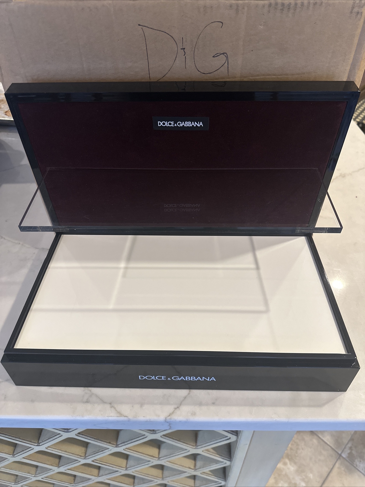 NEW Authentic DOLCE & GABBANA Black Velvet Logo Counter Display Plaque Dealer