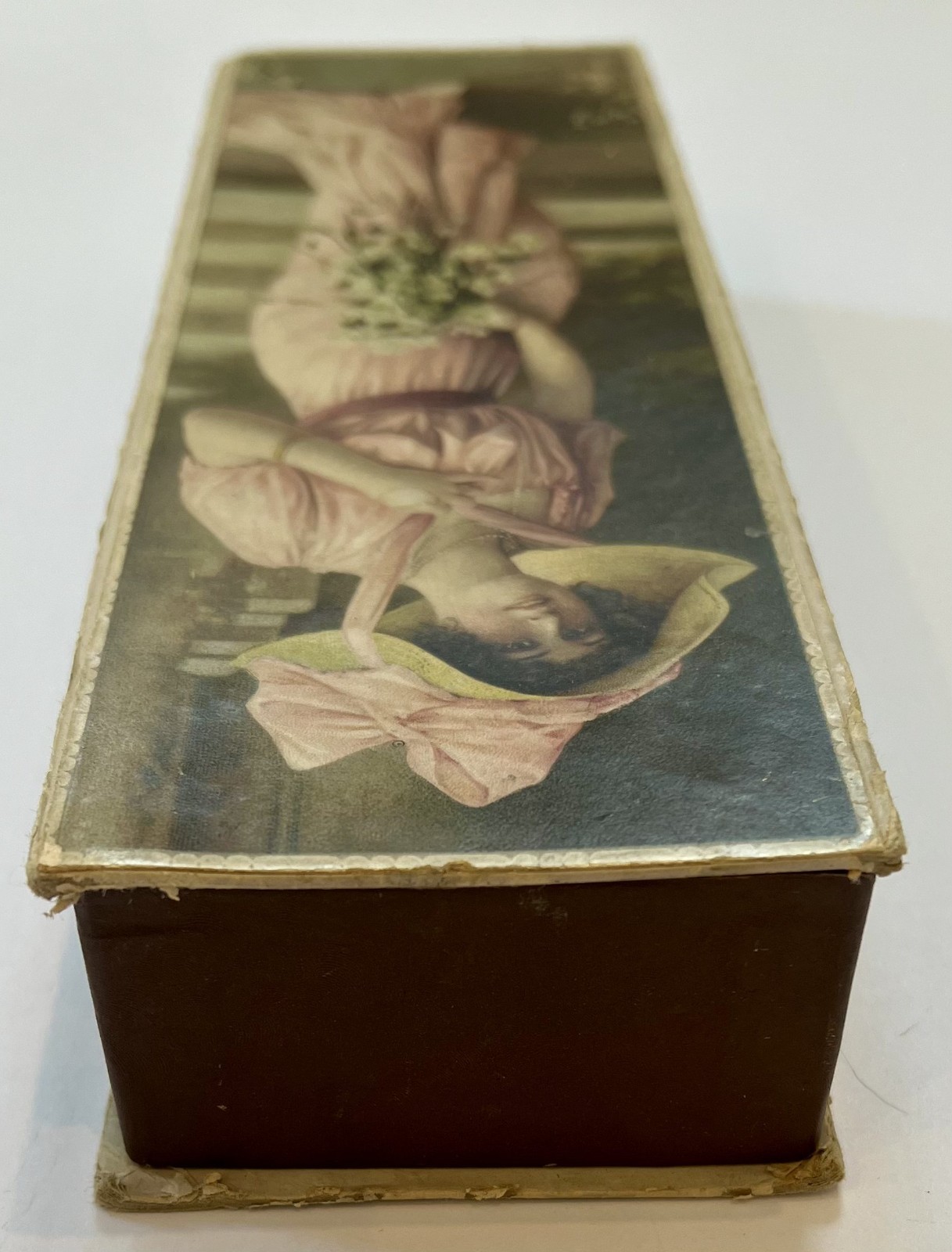 ANTIQUE EMPTY SPOKANE WASHINGTON CRACKER CO BOX W/ EDWARDIAN LADY IN PINK DRESS