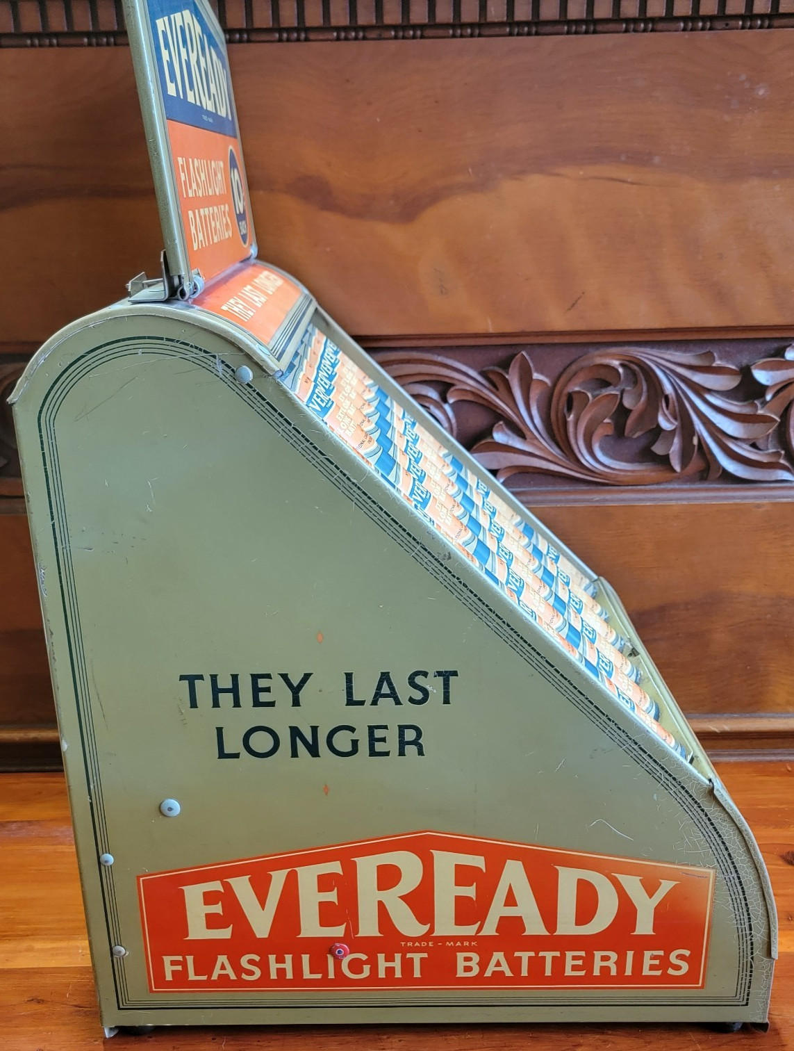 EVEREADY Batteries Store Counter Advertising Display 1930s