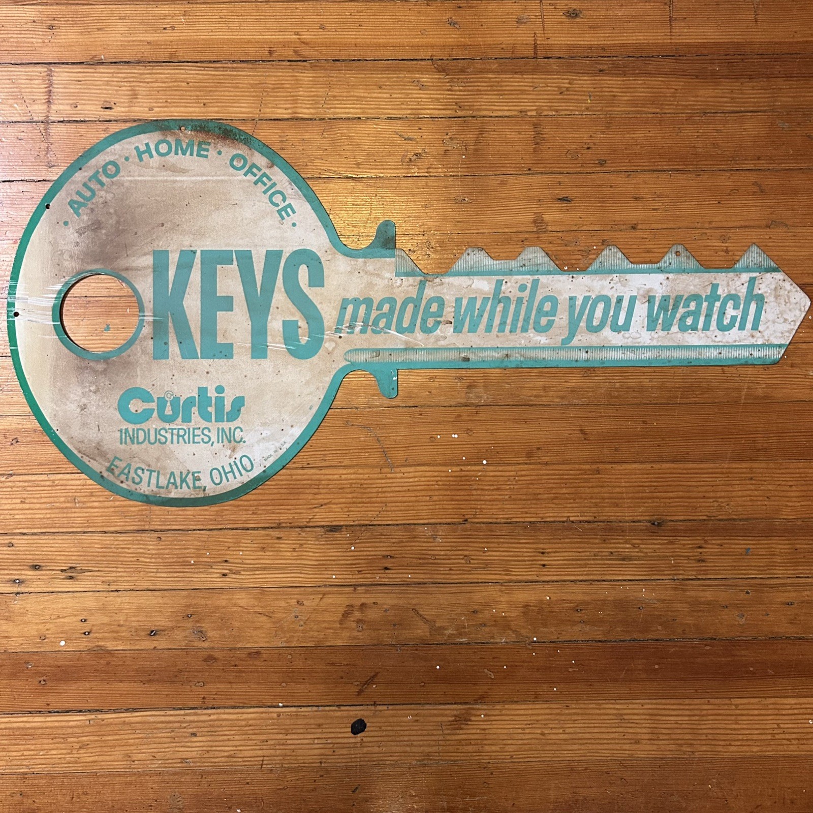 Vtg Curtis Industries Made While You Watch Locksmith Hardware Store Metal Sign