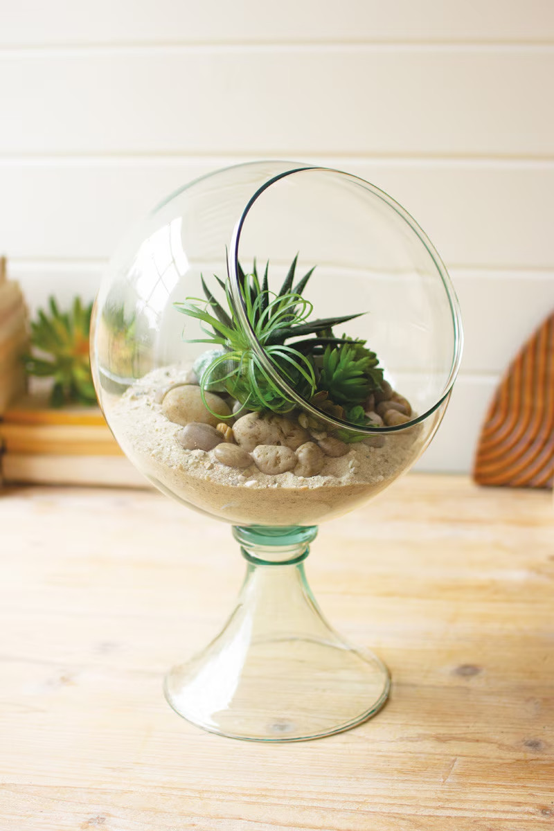 Round Glass Store Display Unique Piece – Gives Natural Touch To Any Space