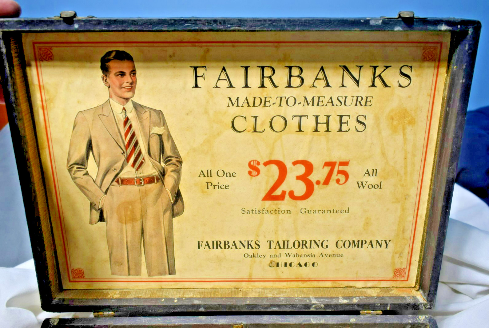 Vintage Fairbanks Made to Measure Clothing Salesman case 15″X11″x4″approximate