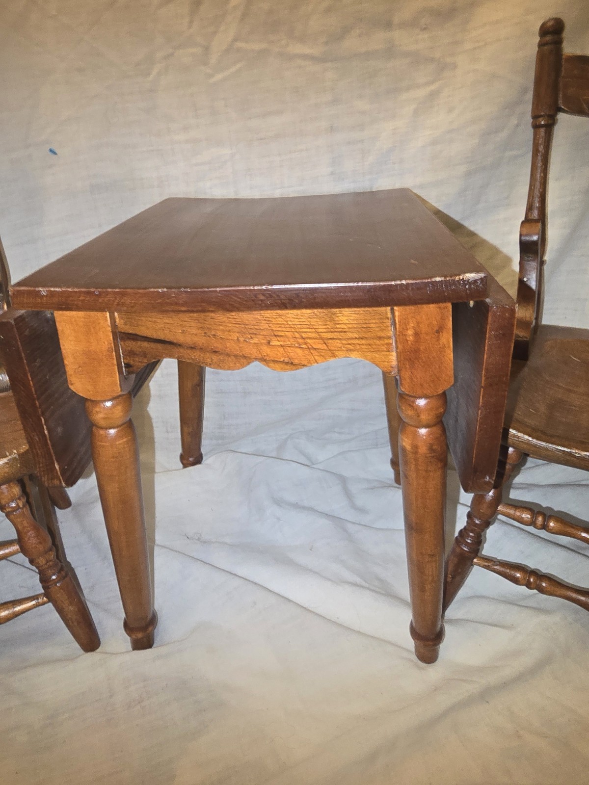 Antique Salesman Sample Drop Leaf Table And 2 Chair
