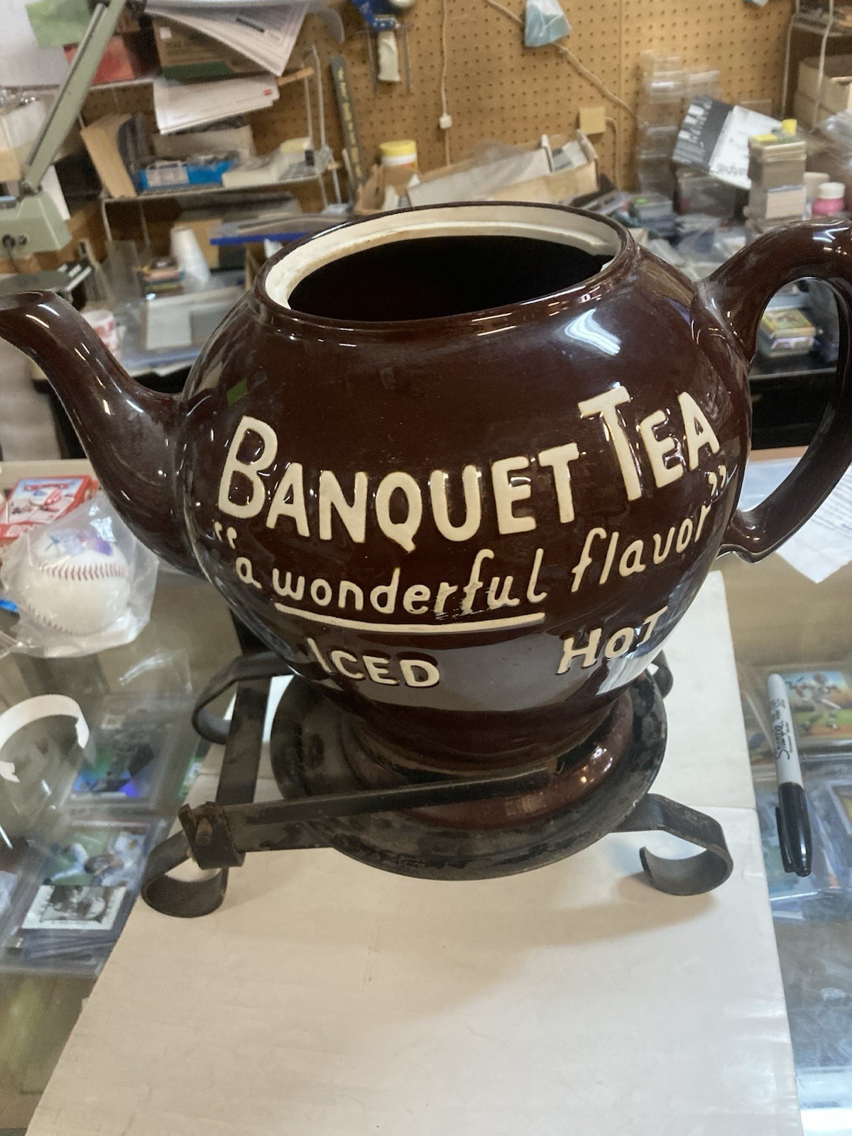 Large Banquet Tea Store Display With Rare Original Metal Bottom Easel Lid Broke