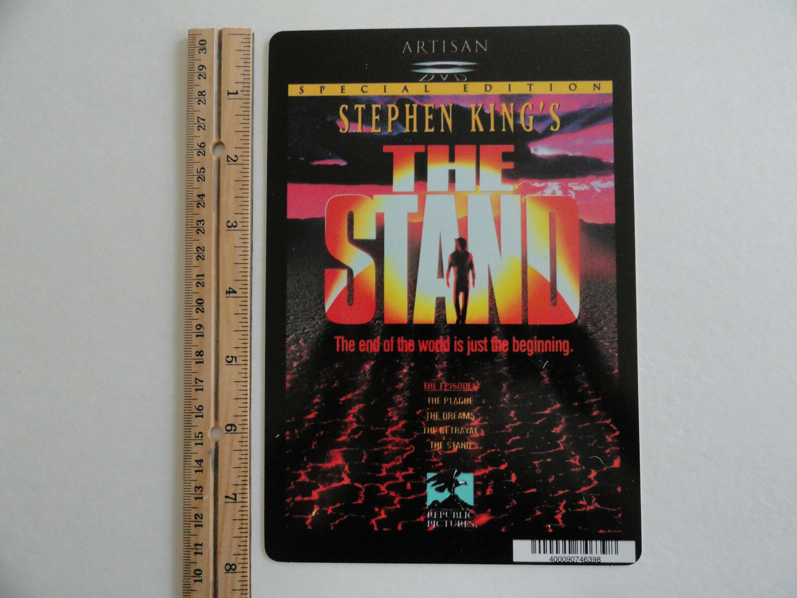 STEPHEN KING’S THE STAND BLOCKBUSTER VIDEO DISPLAY BACKER CARD 5″ X 8″ NO MOVIE