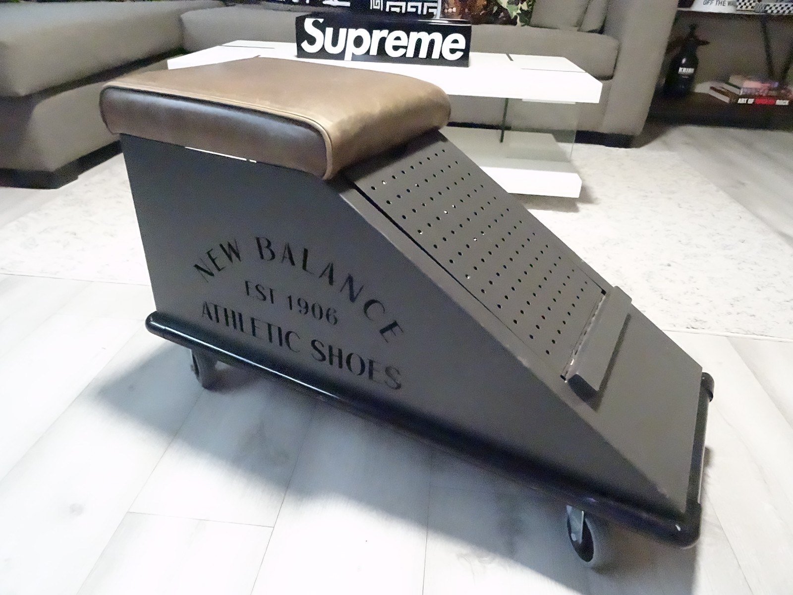RARE VTG New Balance Steel & LEATHER Retail Store Shoe Display STOOL & STORAGE
