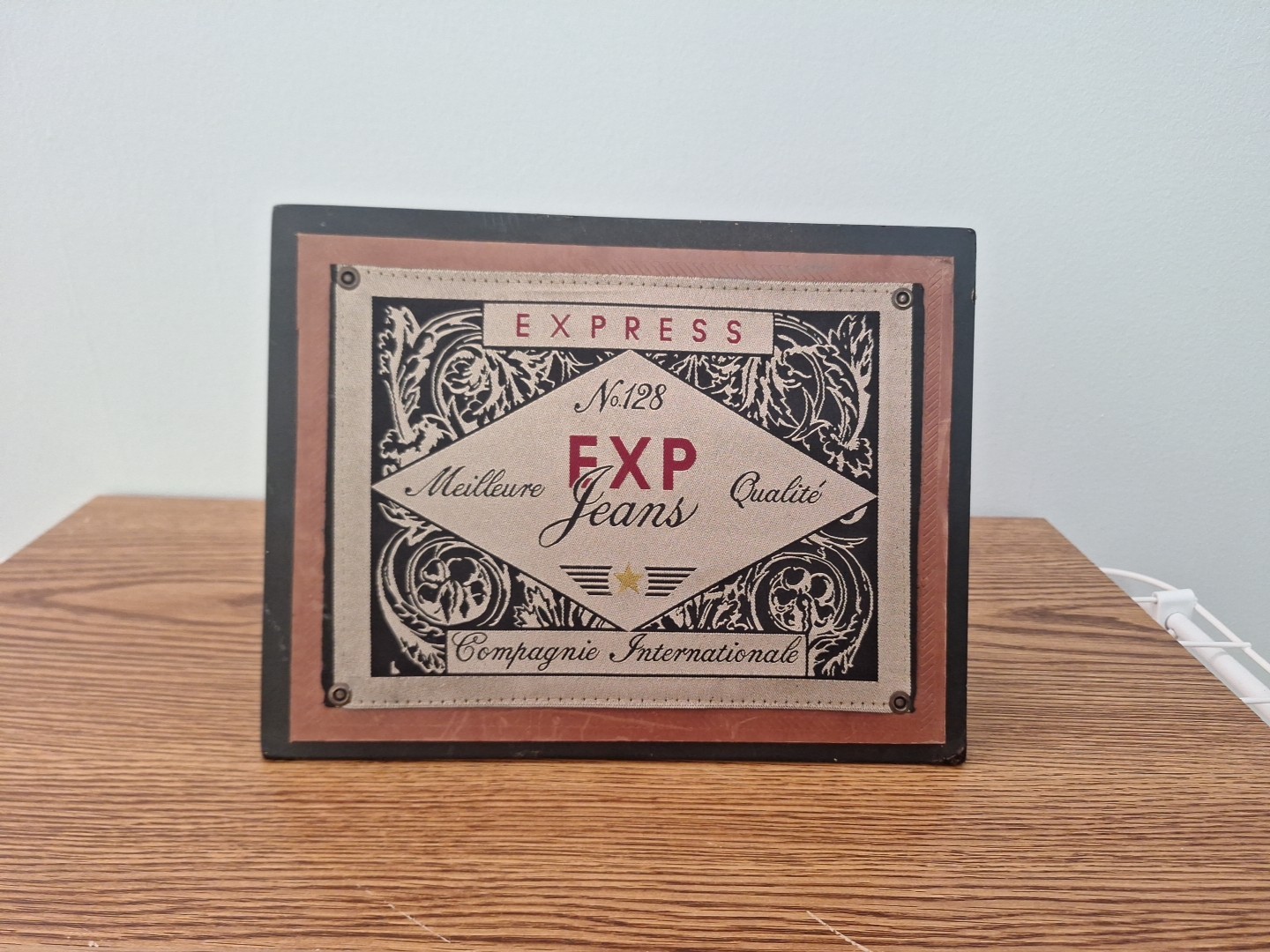 VTG Express No 128 Exp Jeans Counter Display For Retail Store 12×9 In