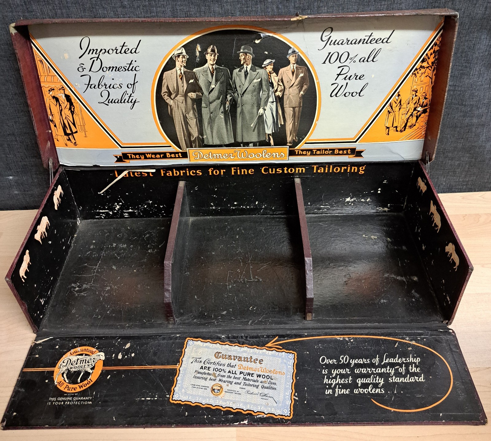 Detmer Woolens Vintage Traveling Sales Display,Sample Fabric Display Box