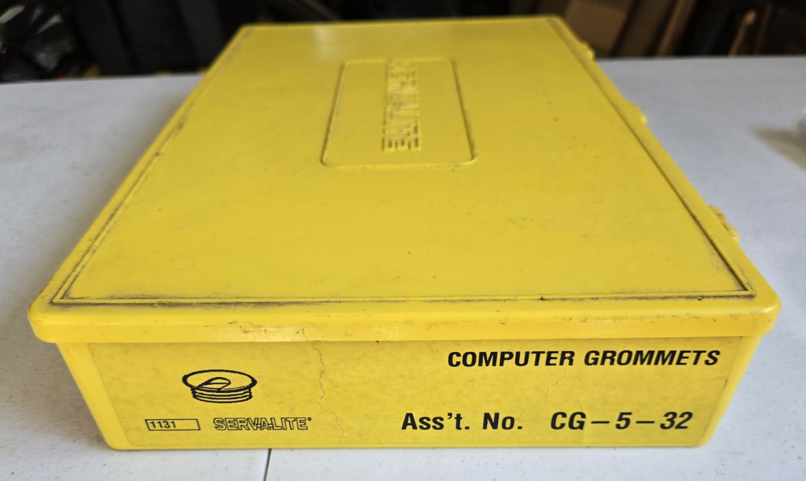 Large Serv-a-Lite Computer Grommets Storage Box Serv-a-lite Products Inc Empty