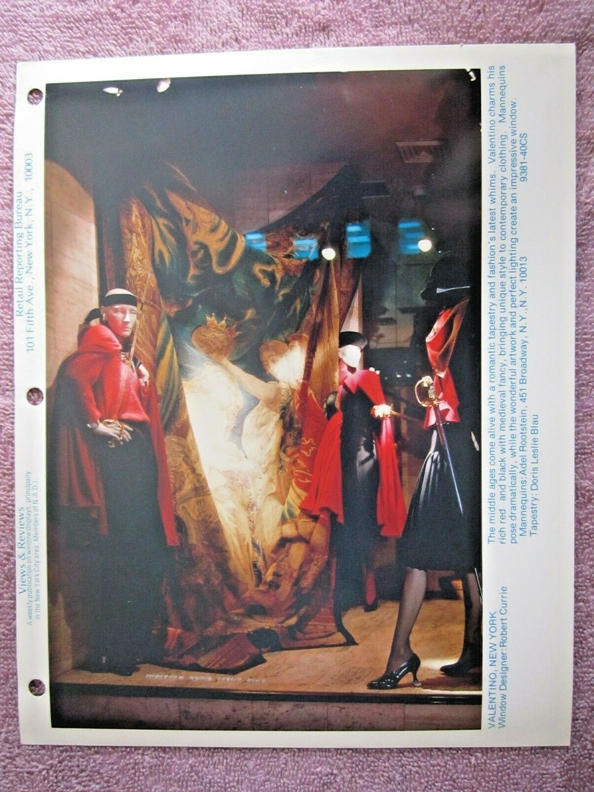 1981 VALENTINO NY STORE WINDOW DISPLAY MEDIEVAL FANCY PHOTOGRAPH PRINT #341