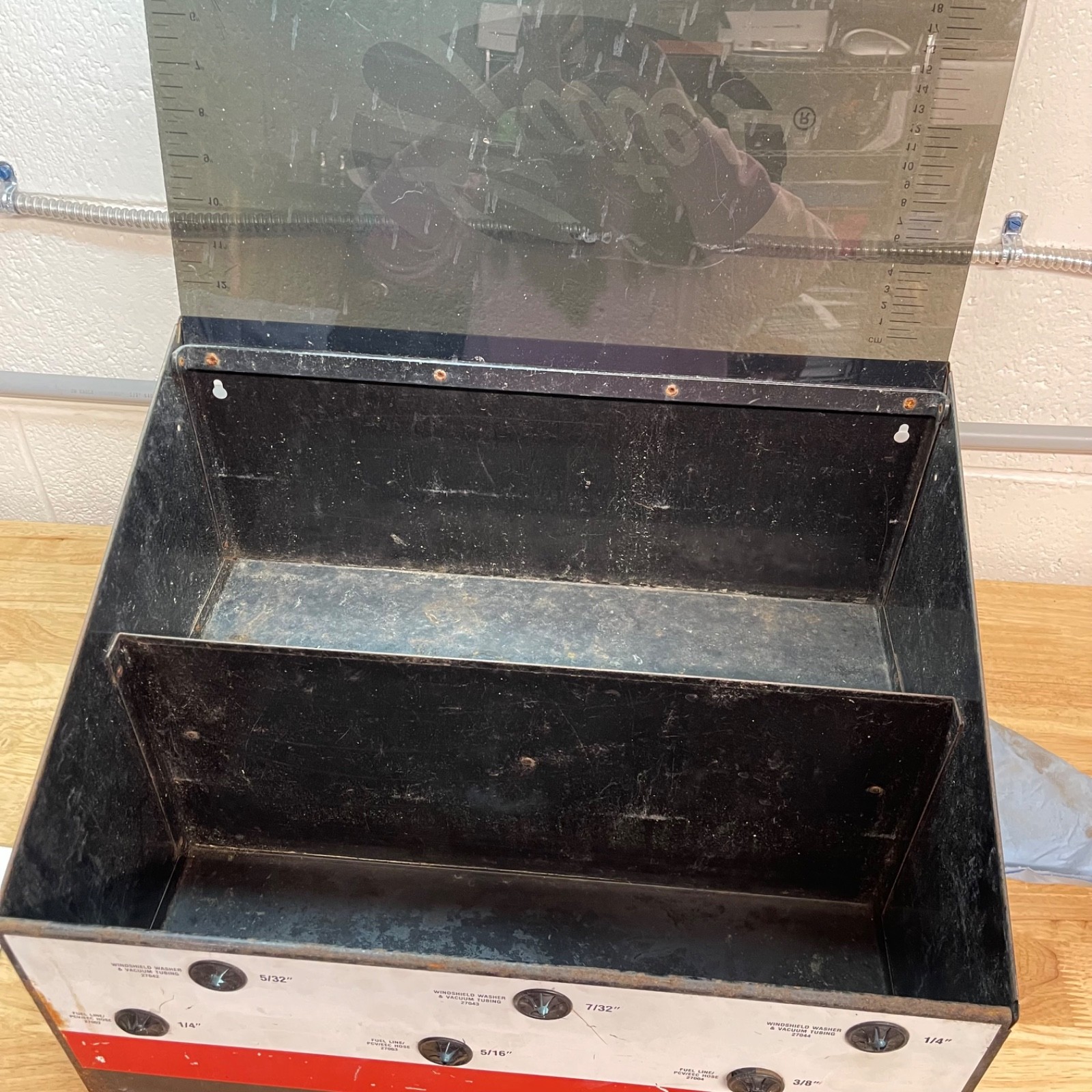 Gates Vacuum & Fuel Line Hose Metal Cabinet Display Merchandiser