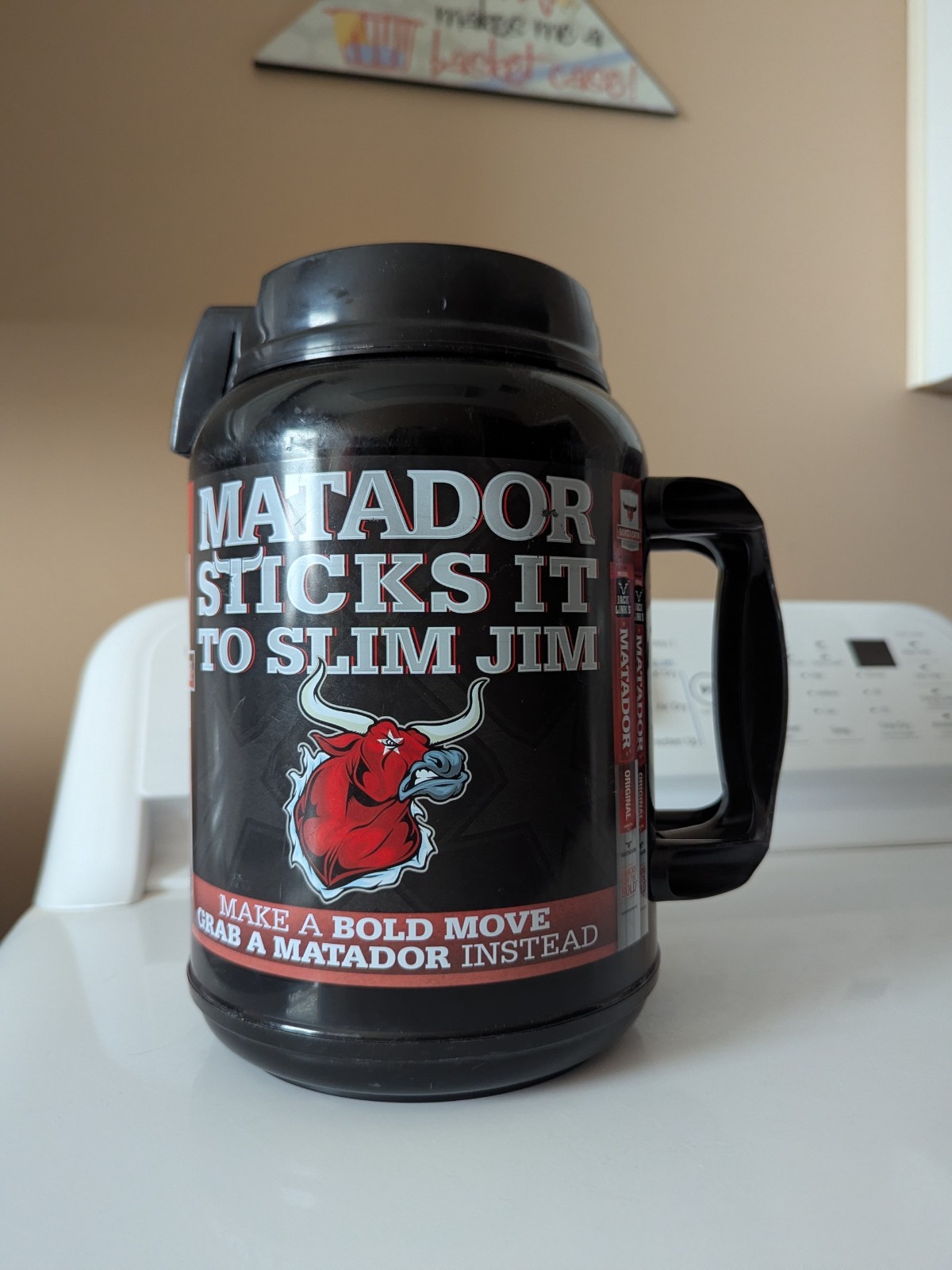Frito Lay Jack Link’s Matador Beef Sticks Promo Cup 64oz – Stick It To Slim Jim