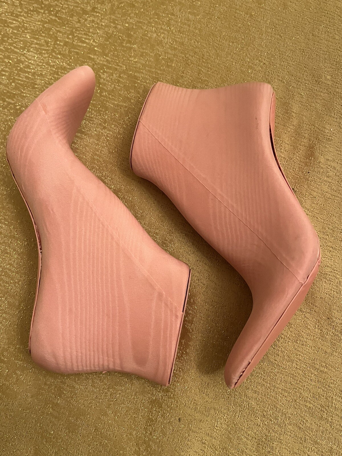 RARE Gucci Store Display Feet Used In Store set of 2 Pink