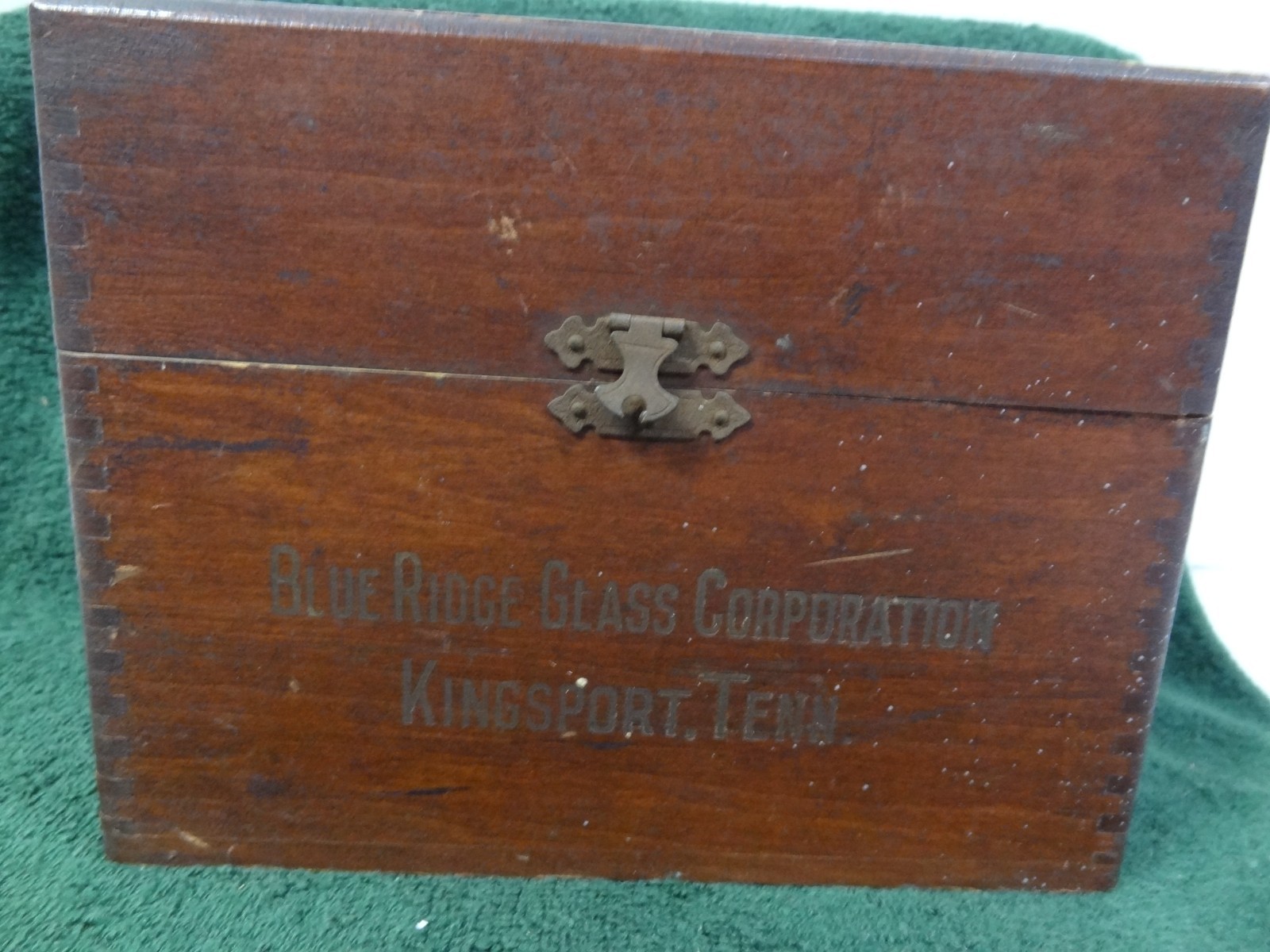 Antique Vintage 1910’s Blue Ridge Glass Corp Salesman Sample Box Kingsport TN