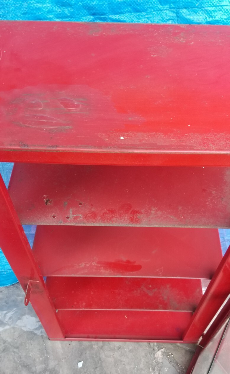 Vintage Red Lance Metal Display Case w 3 Shelves