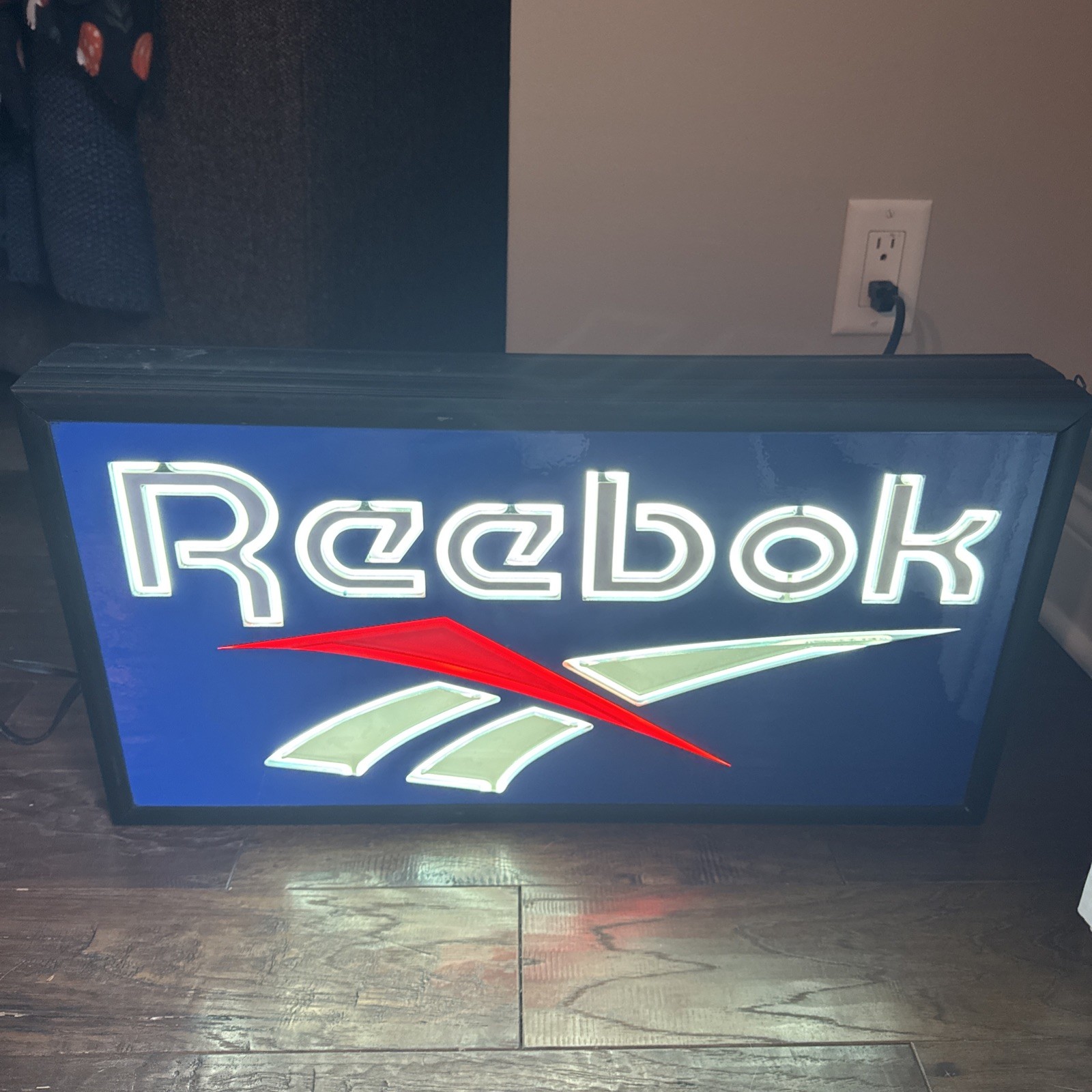 Vintage Reebok Neon Light Up Sign Dealer Store Display – *TESTED WORKS*