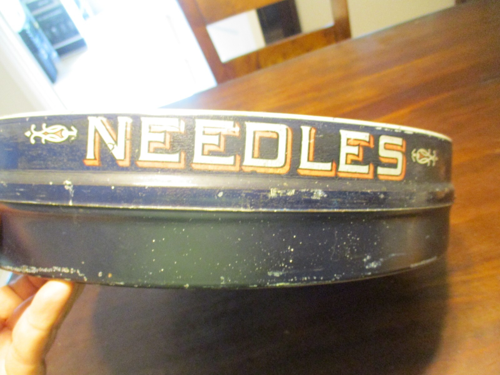 THE BOYE NEEDLE CO. NEEDLES AND SHUTTLES FOR YOUR MACHINE STORE DISPLAY ANTIQUE