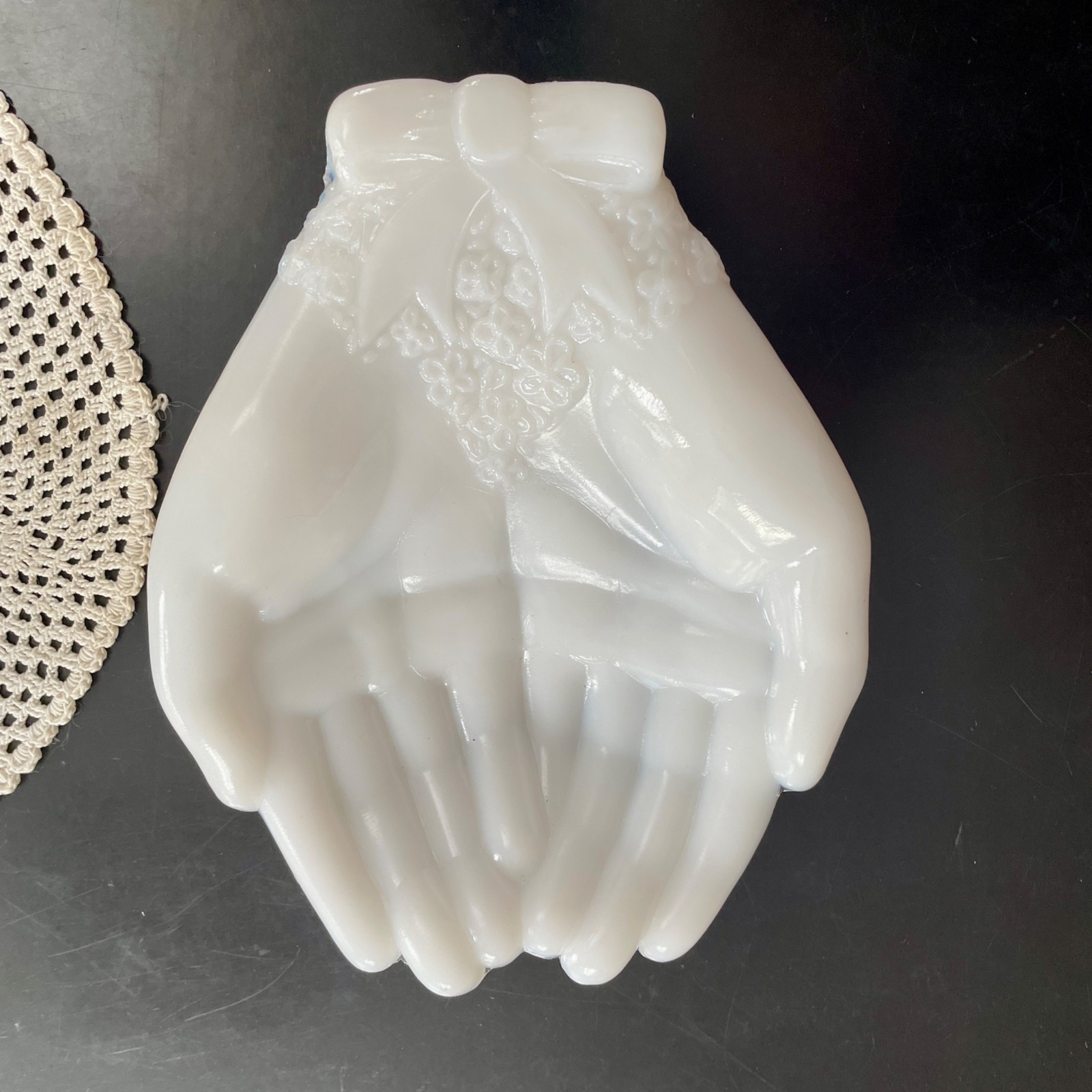 7″ Milk Glass Open Hands Palms Up Ring Display Dish Plate Modern Made Trinkets