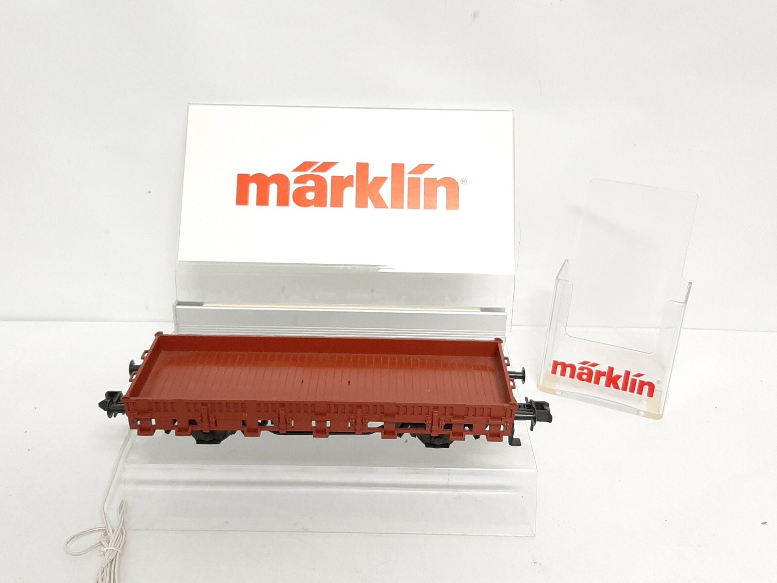 MARKLIN DEALER DISPLAY LIGHTED ADVERTISING SIGN w/ BROCHURE HOLDER & FLAT CAR