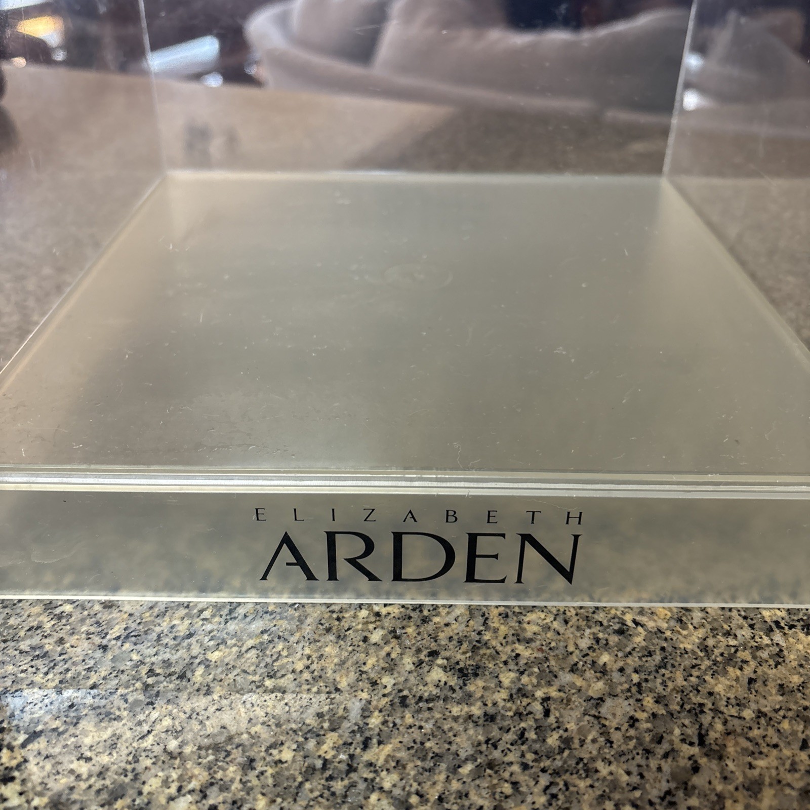 Vtg Square Acrylic Plastic Store Display Case Elizabeth Arden Cosmetics Makeup