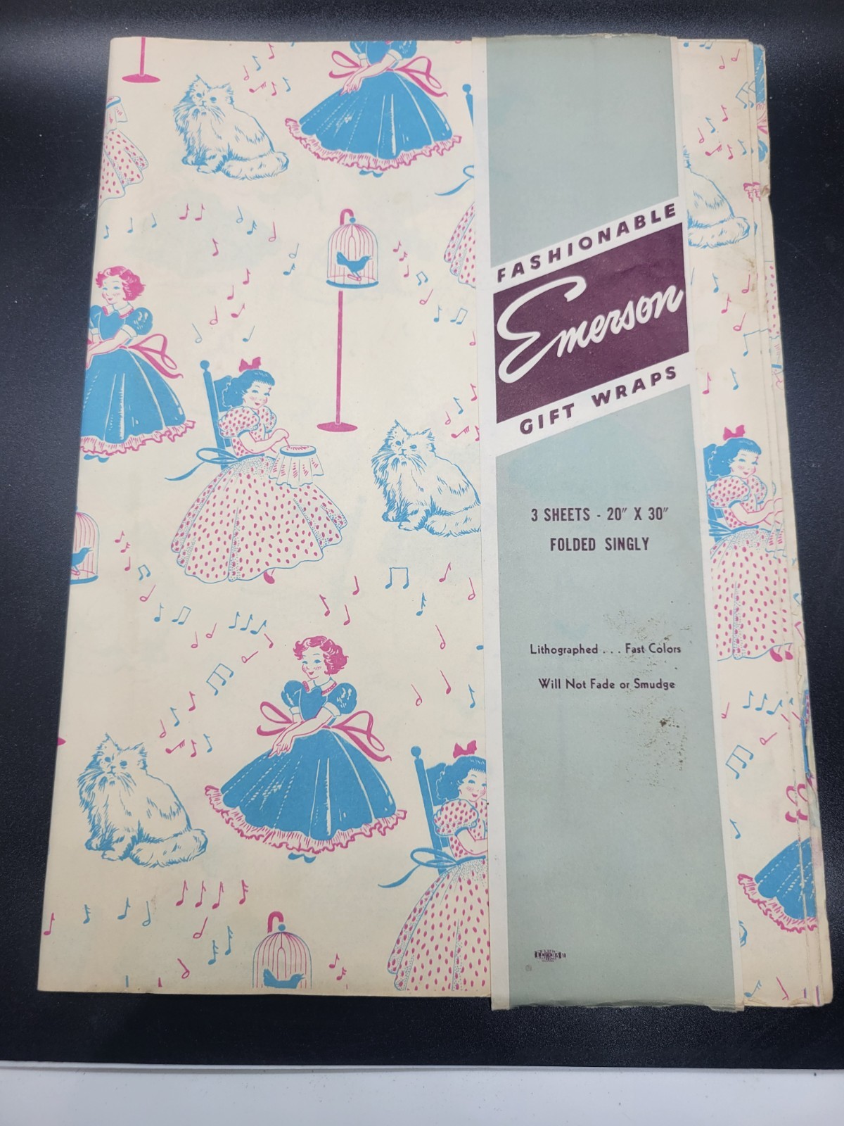 Vintage 1940s Emerson Gift Wrap Lithograph 3 sheets NOS