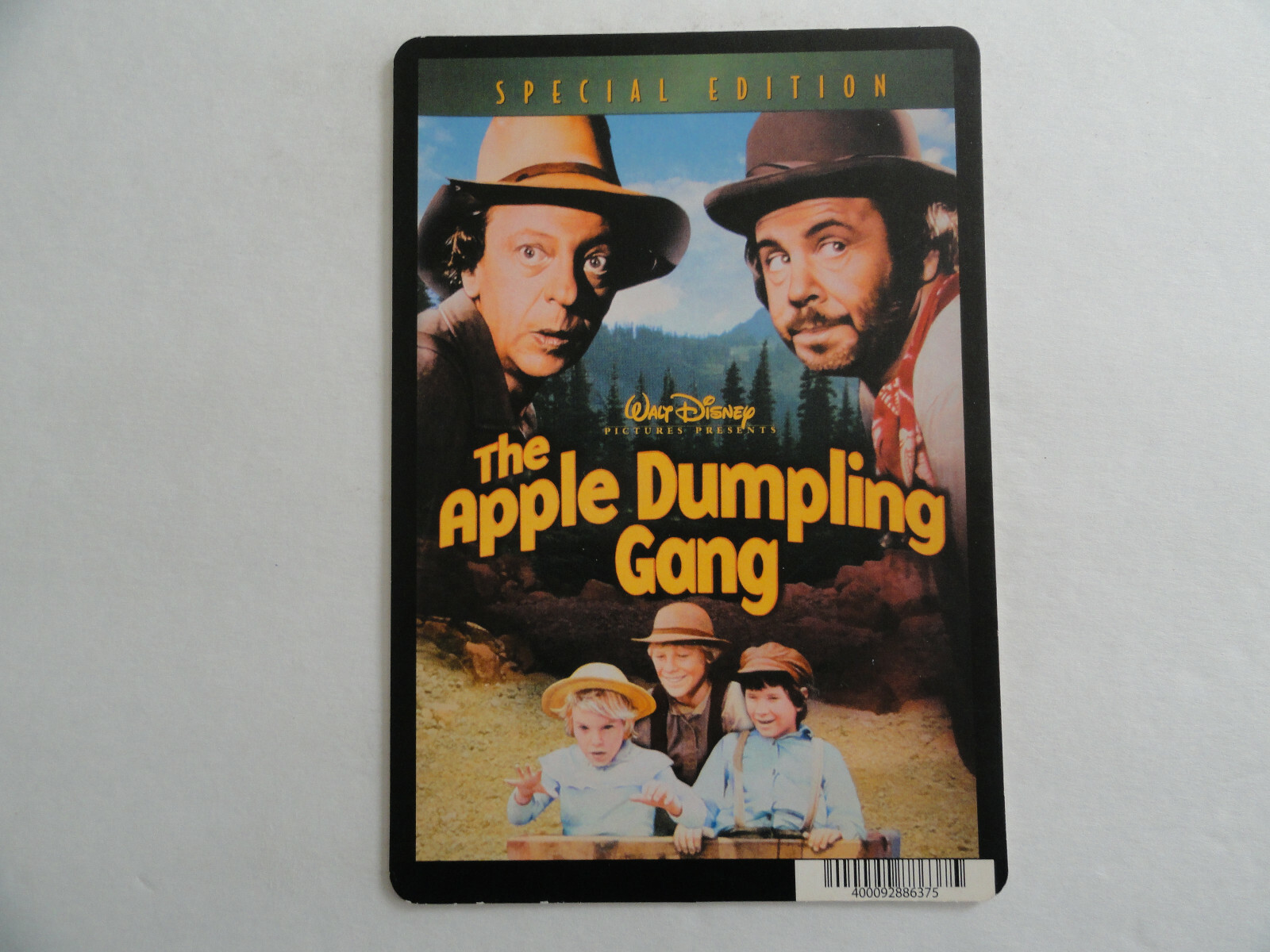 THE APPLE DUMPLIN GANG – BLOCKBUSTER VIDEO BACKER CARD 5″X8″ NO MOVIE