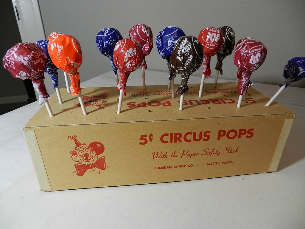 VINTAGE 1950’S CIRCUS POPS SUCKER STORE DISPLAY- VINTAGE CLOWN- VINTAGE CIRCUS