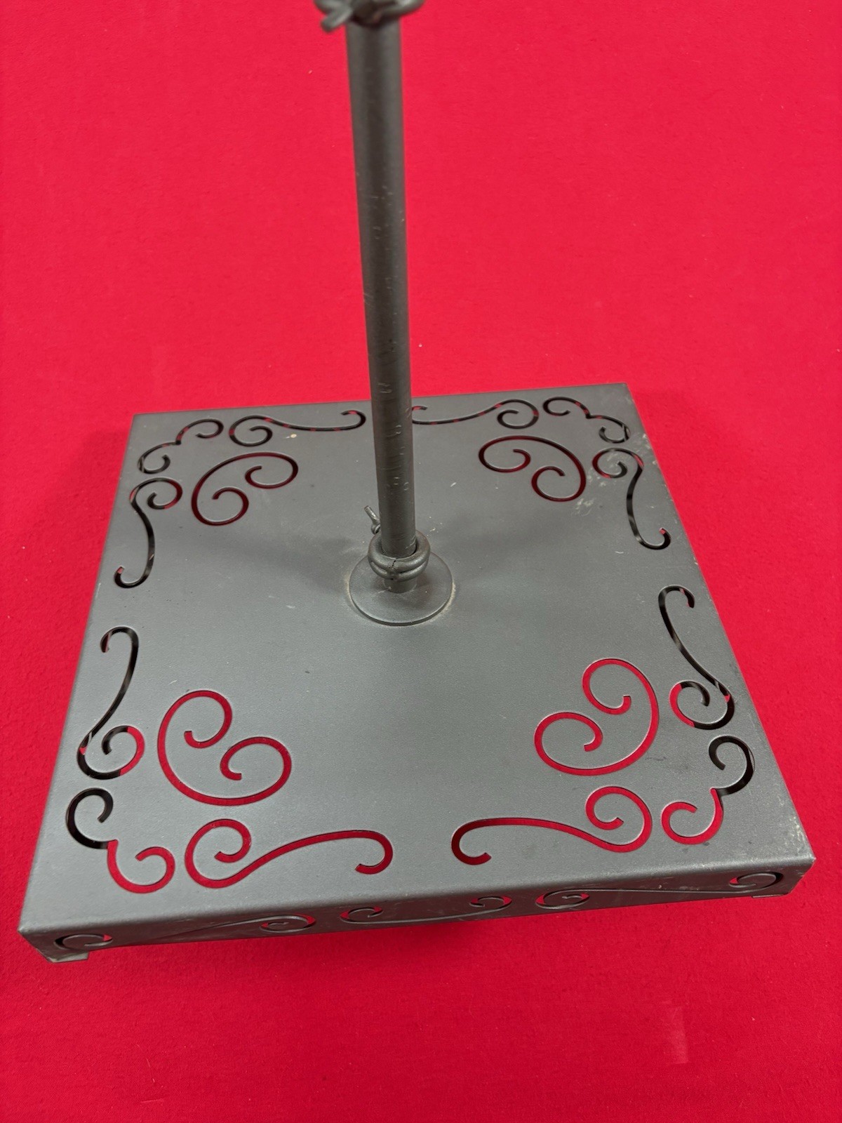 Used Multi Level Adjustable Spinning retail counter display stand B28