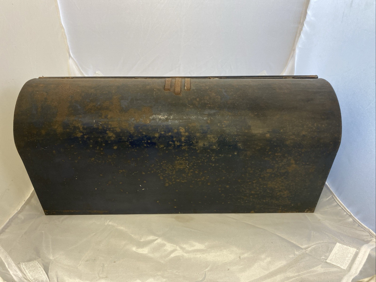 Vintage Clark’s O.N.T. Boilfast Thread Countertop Cabinet Lifting Glass Display