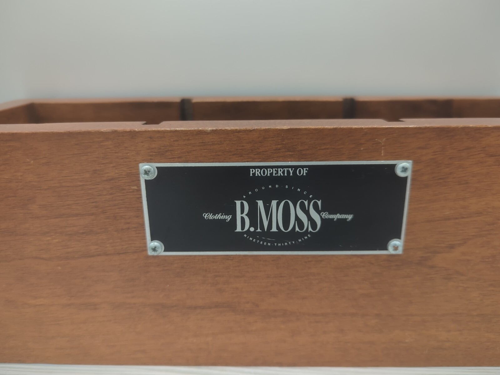 B.Moss Clothing Company Vintage Advertising Store Display Wood Caddy