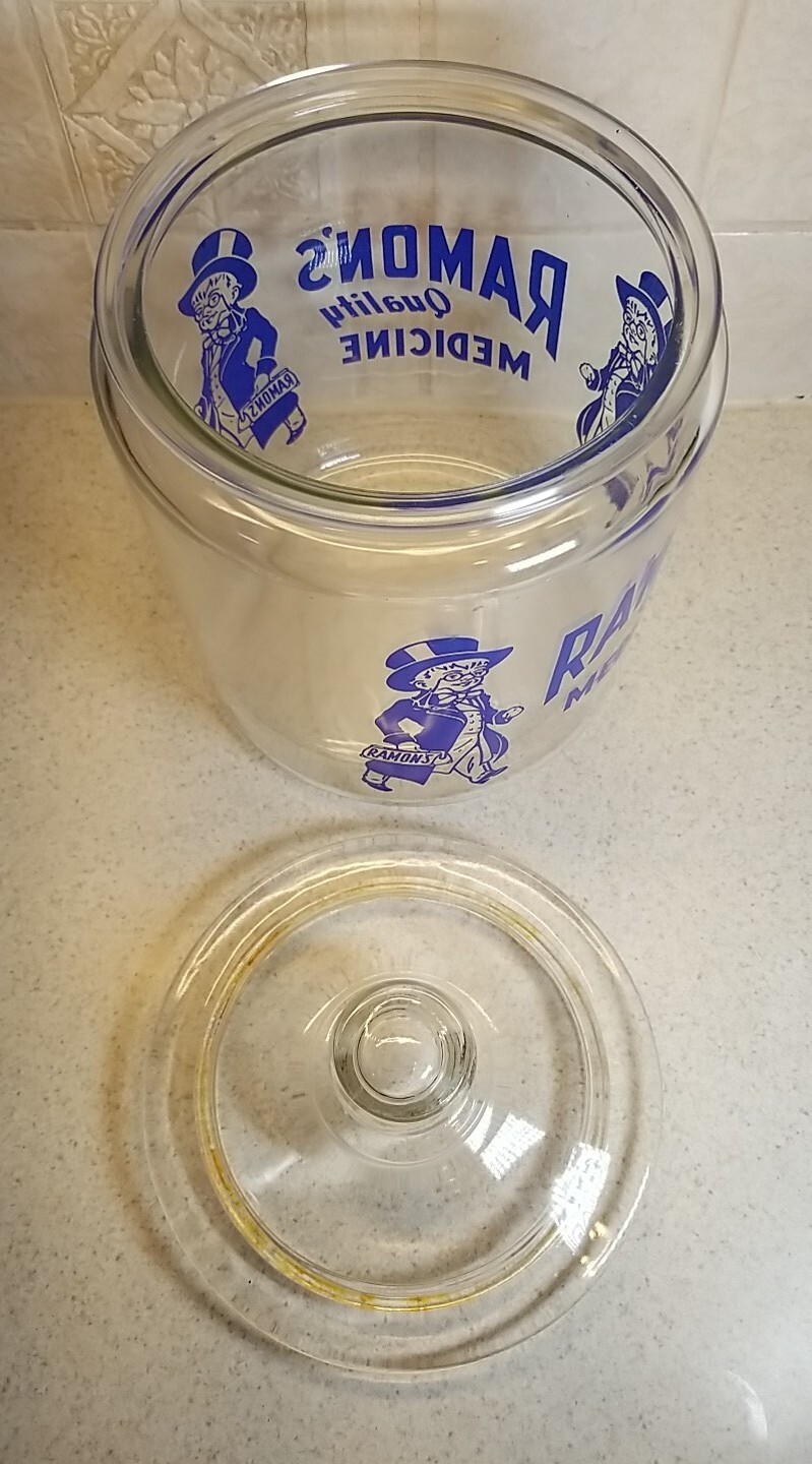 VTG Ramon’s Quality Medicine The Little Doctor Counter Top Store Display Jar VGC