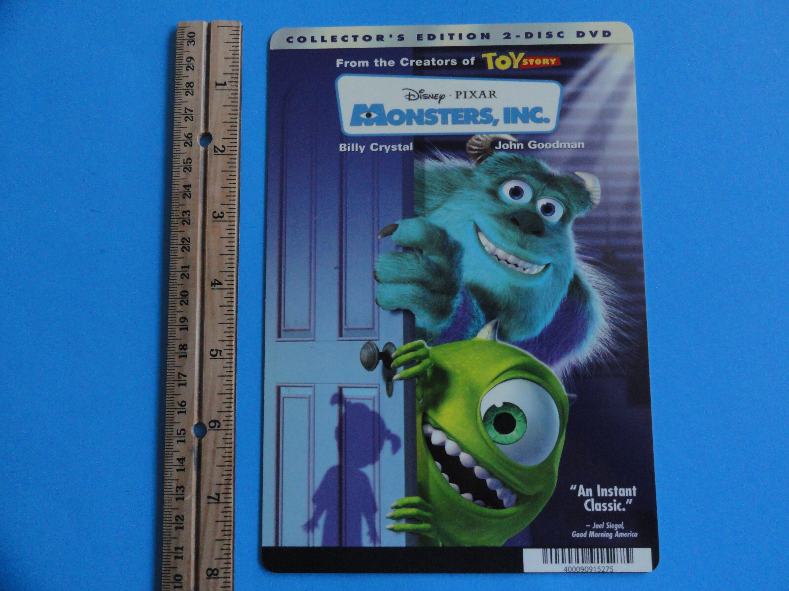 MONSTER’S, INC. DISNEY, BILLY CRYSTAL – BLOCKBUSTER VIDEO BACKER CARD 5″X8″