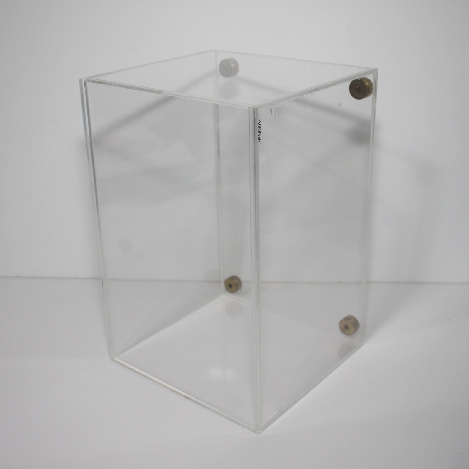 IKEA Acrylic Display BJÖRNARP BJORNARP – IKEA ID: 303.643.48 Detolf Clear