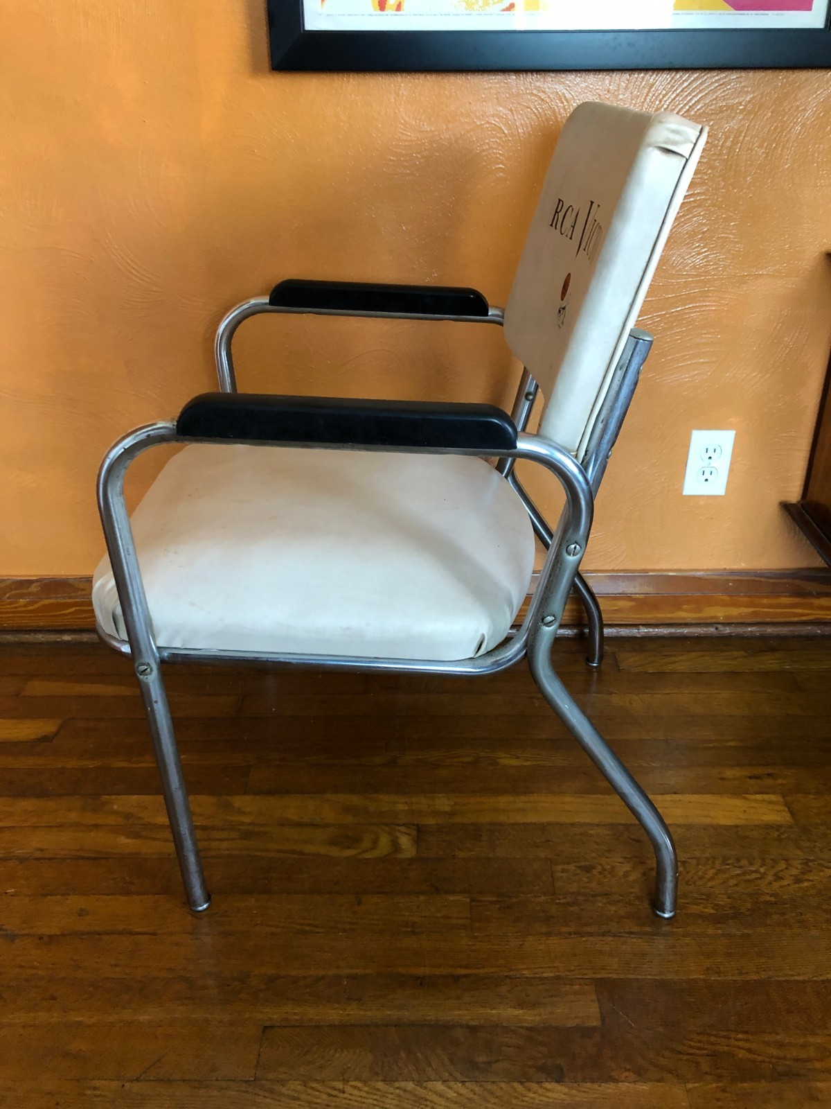 RCA Victor Chrome Chair Advertising Nipper Vintage Chromcraft