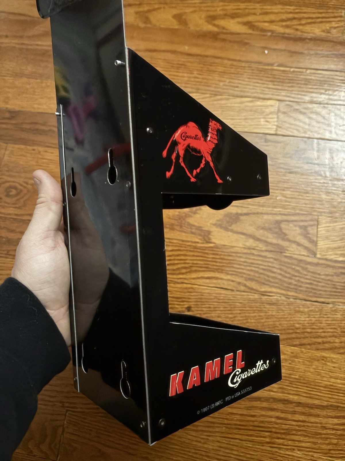 1998 Kamel Red Tobacco Metal Store Counter Hanging Display Black Red Display