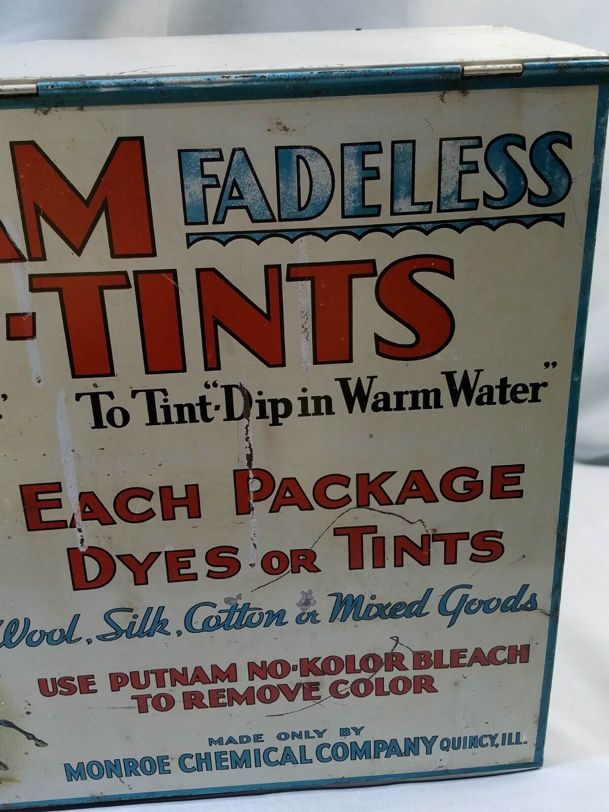 VINTAGE PUTNAM DYE & TINTS STORE METAL & WOOD DISPLAY COLORFUL CABINET!