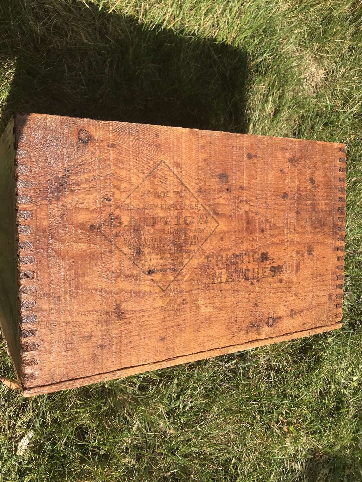 RARE ANTIQUE Grocers DIAMOND MATCHES WOODEN SHIPPING CRATE BOX RAILROAD N.H.