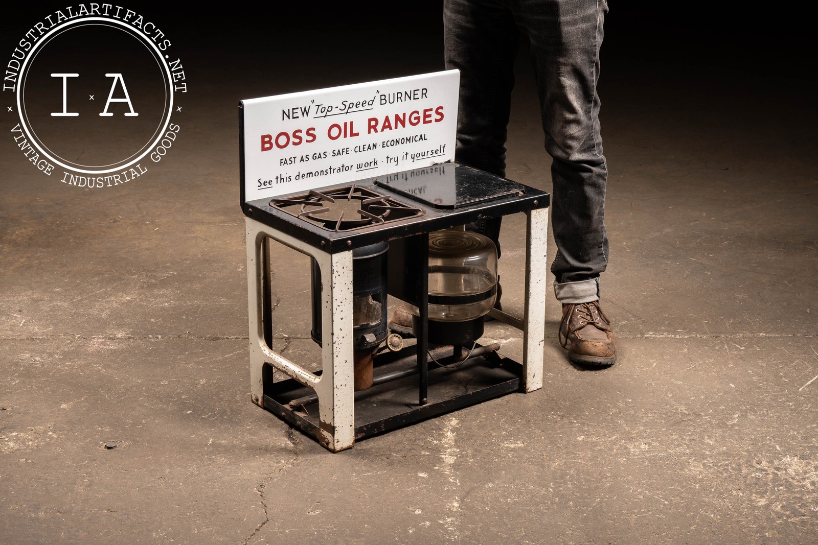 Vintage “Boss” Oil Ranges In-Store Point-of-Sale Display