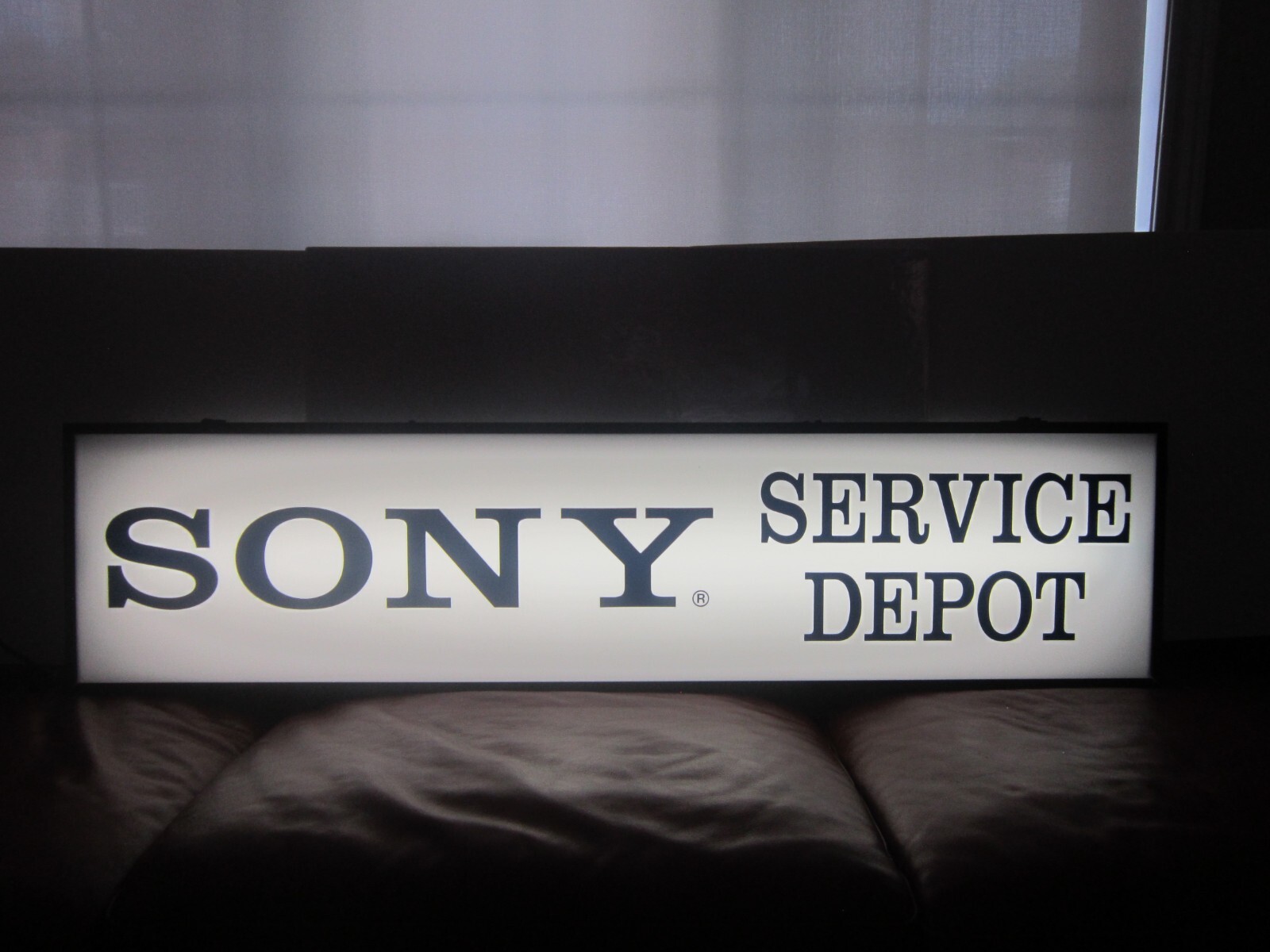 Vintage SONY SERVICE DEPOT & HITACHI Double Sided Lighted Store Display Sign 4′