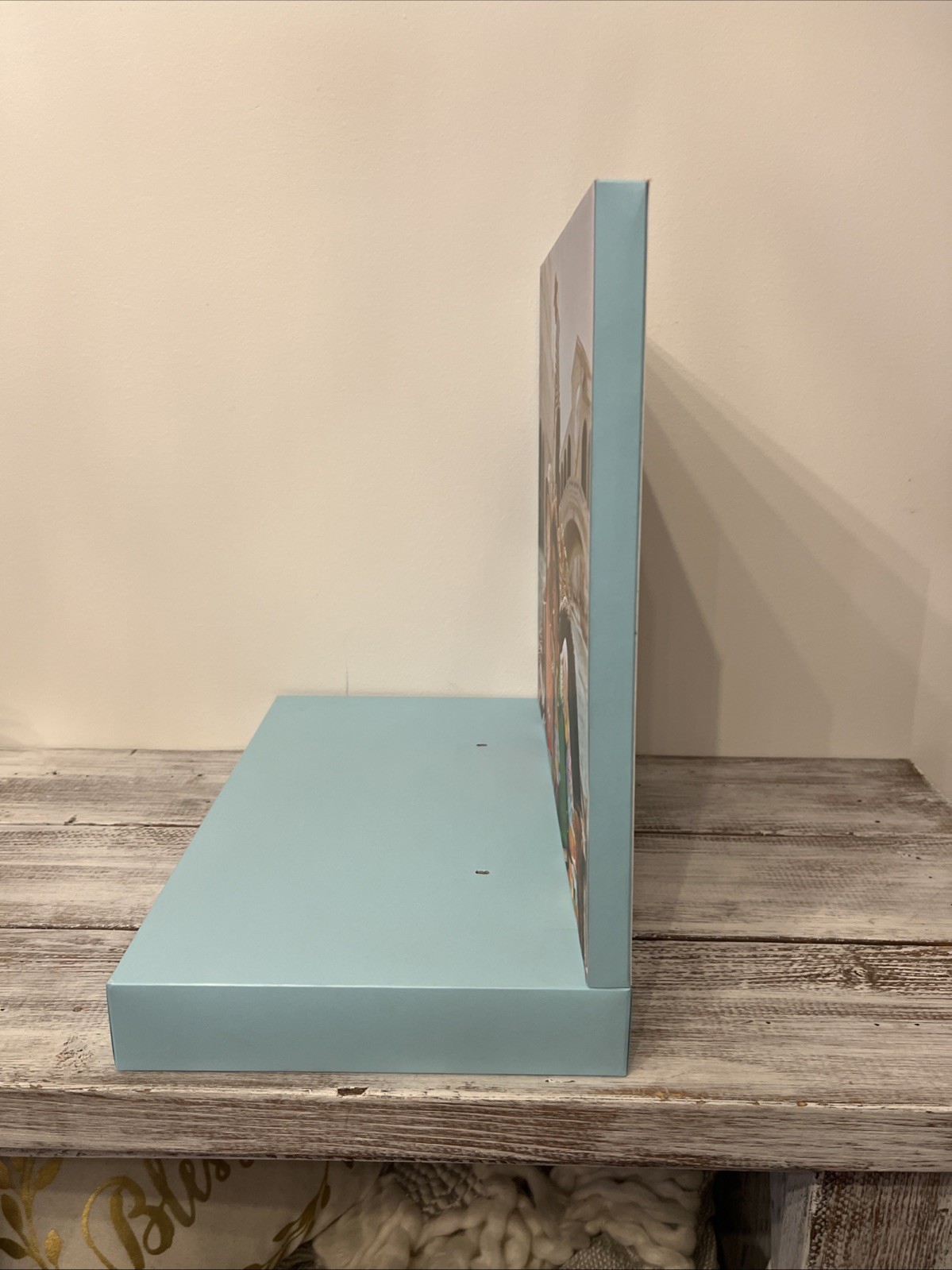 Authentic Gucci Display Retail Store